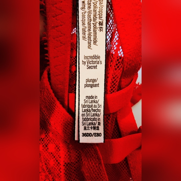 victoriabSecret Elegant Red Lace Bralette - Picture 5 of 16